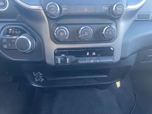 Used 2024 RAM 2500 Big Horn w/ Bed Utility Group image 10