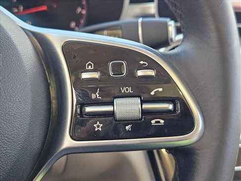Used 2021 Mercedes-Benz C 300 Sedan image 15