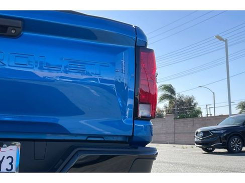 Used 2024 Chevrolet Colorado Z71 w/ Z71 Convenience Package 2 image 44