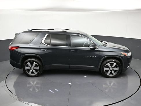Used 2021 Chevrolet Traverse LT w/ LT Premium Package AWD/4WD image 21