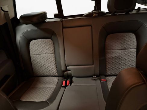 Used 2016 Chevrolet Colorado Z71 image 14