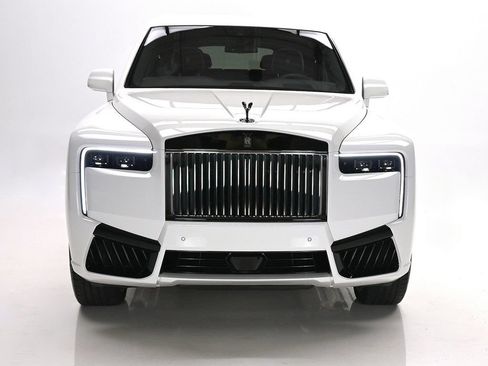 New 2027 Rolls-Royce Cullinan Black Badge AWD/4WD image 9