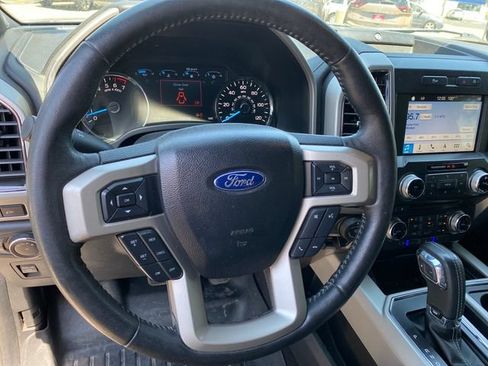 Used 2018 Ford F150 Lariat w/ Equipment Group 502A Luxury AWD/4WD image 12