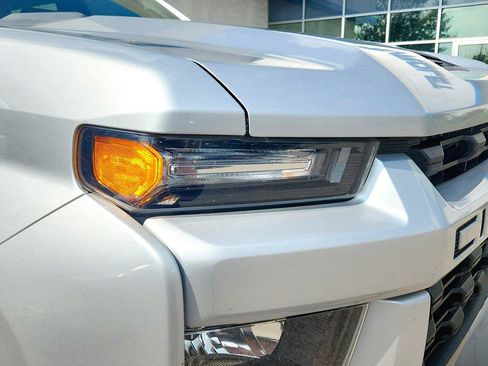 Used 2021 Chevrolet Silverado 2500 Custom w/ Custom Value Package AWD/4WD image 10