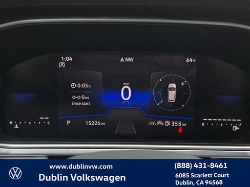 Used 2025 Volkswagen Taos SE FWD image 22
