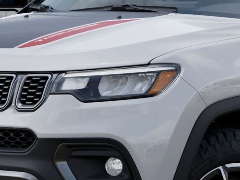 New 2026 Jeep Compass Trailhawk w/ Sun, Sound & Navigation Group image 10