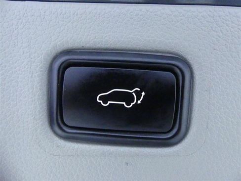 Used 2019 Kia Sedona EX FWD image 29