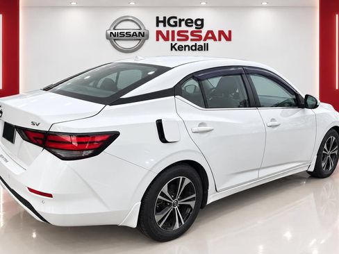 Used 2021 Nissan Sentra SV FWD image 4