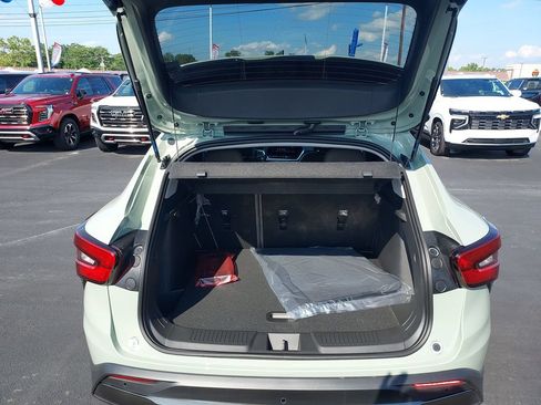 New 2026 Chevrolet Trax ACTIV w/ Driver Confidence Package FWD image 14