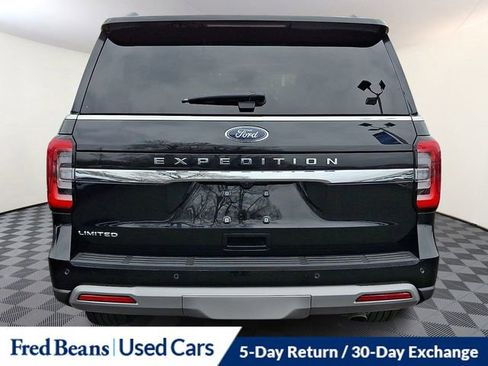 Used 2024 Ford Expedition Limited AWD/4WD image 6