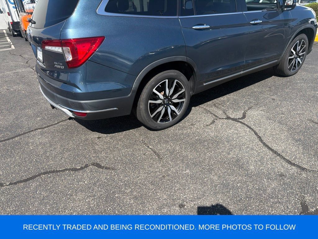 Used 2021 Honda Pilot Elite image 2