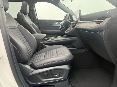 New 2026 Ford Explorer ST-Line w/ ST-Line Street Pack AWD/4WD image 28