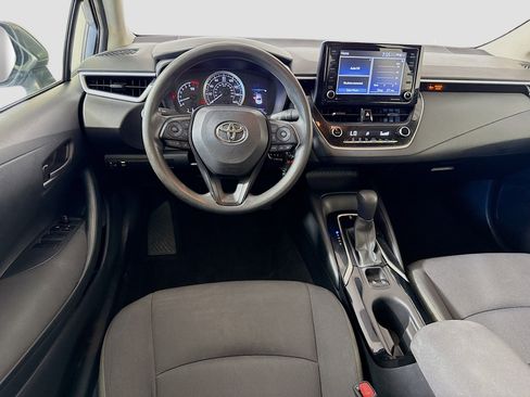 Used 2022 Toyota Corolla LE FWD image 17
