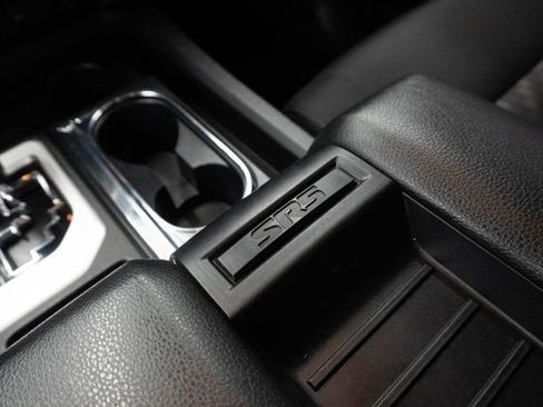 Used 2021 Toyota Tundra SR5 AWD/4WD image 31