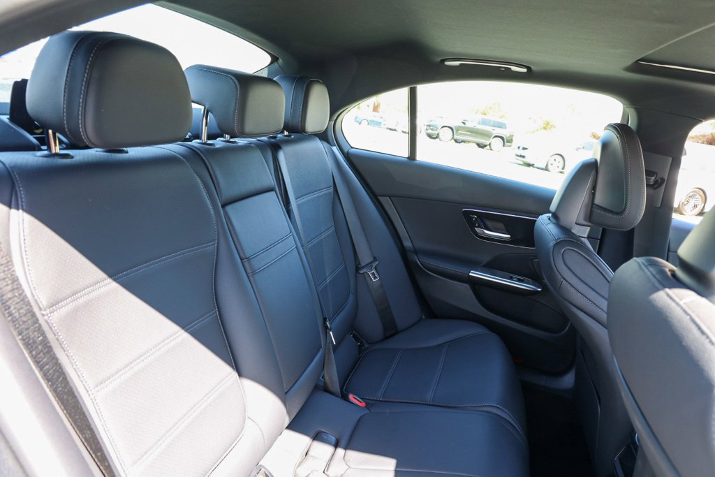 Used 2025 Mercedes-Benz C 300 4MATIC Sedan image 18