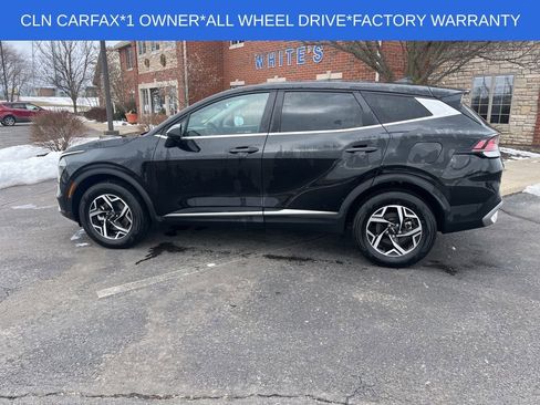 Used 2024 Kia Sportage LX image 12