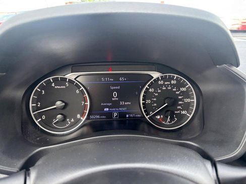 Used 2022 Nissan Altima 2.5 SV FWD image 18