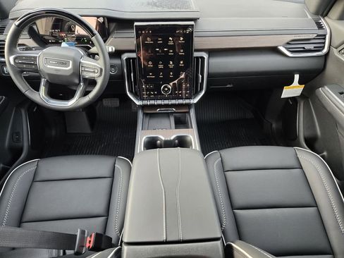 New 2026 GMC Acadia Denali w/ Super Cruise Package image 20