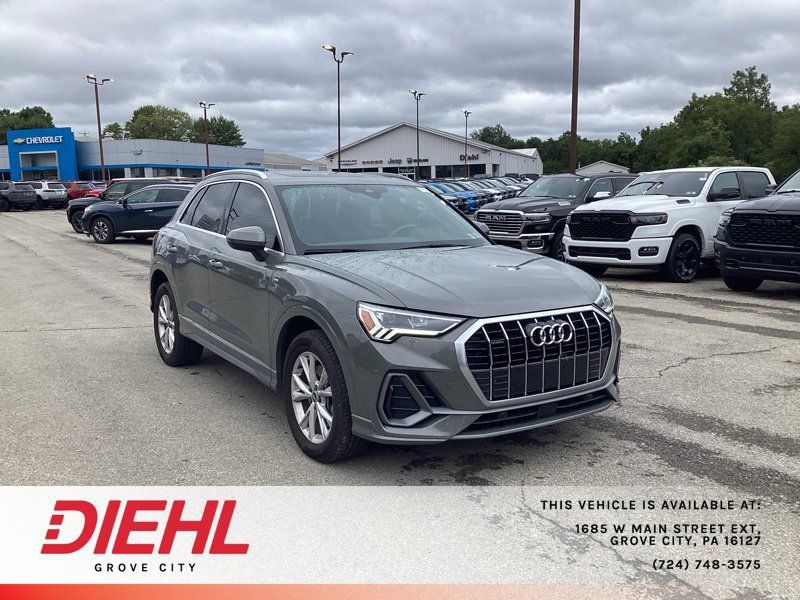 Used 2021 Audi Q3 2.0T Premium Plus w/ Premium Plus Package AWD/4WD image 1