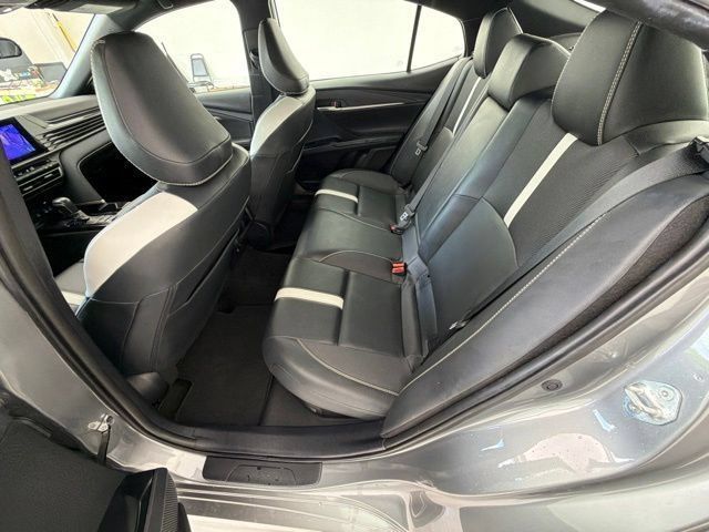 Used 2025 Toyota Camry SE FWD image 37