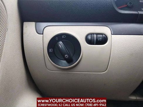 Used 2008 Volkswagen Eos 2.0T image 13