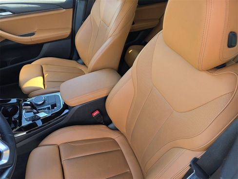 Certified 2022 BMW X3 sDrive30i w/ Premium Package 2 (ZPA) image 10