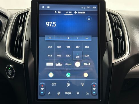 Used 2022 Ford Edge SEL AWD/4WD image 5