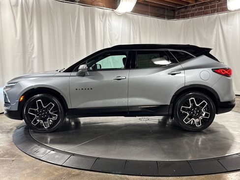 Used 2025 Chevrolet Blazer RS w/ Driver Confidence II Package AWD/4WD image 8