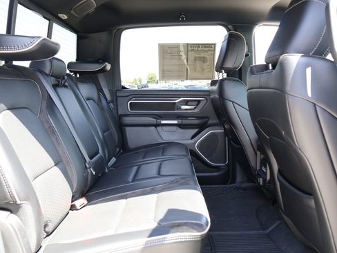 Used 2023 RAM 1500 Laramie AWD/4WD image 12