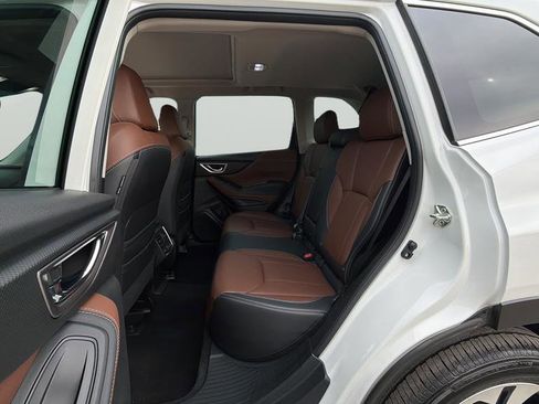 Used 2022 Subaru Forester Touring image 33