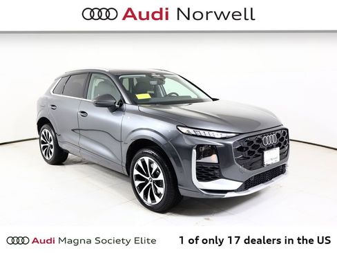 New 2026 Audi Q3 quattro 2.0T image 1
