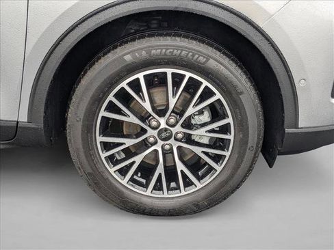 Used 2024 Ford Escape PHEV w/ PHEV Premium Package image 22