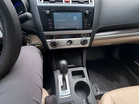 Used 2015 Subaru Legacy 2.5i Limited w/ Popular Package #4 AWD/4WD image 9