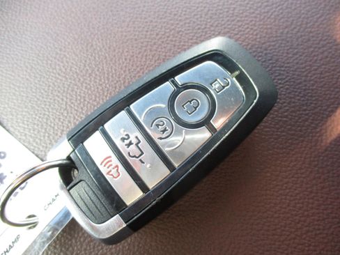 Used 2023 Ford F150 Lariat w/ Equipment Group 502A High image 57