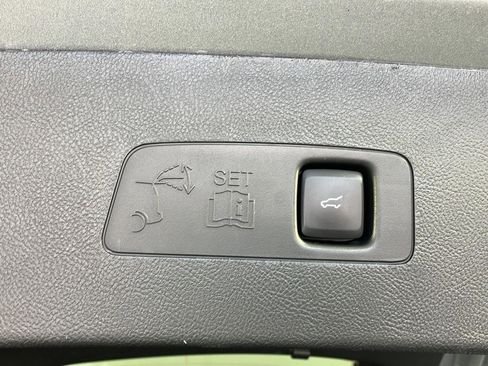Used 2024 Lincoln Corsair Reserve w/ Equipment Group 201A AWD/4WD image 35