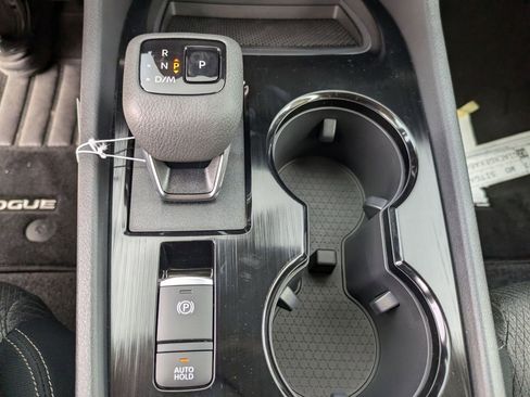 New 2026 Nissan Rogue SV image 16