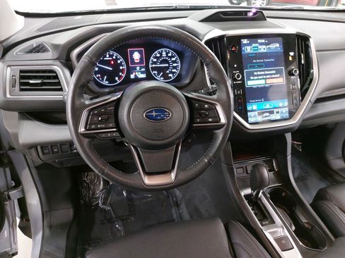 Used 2024 Subaru Ascent Limited image 18