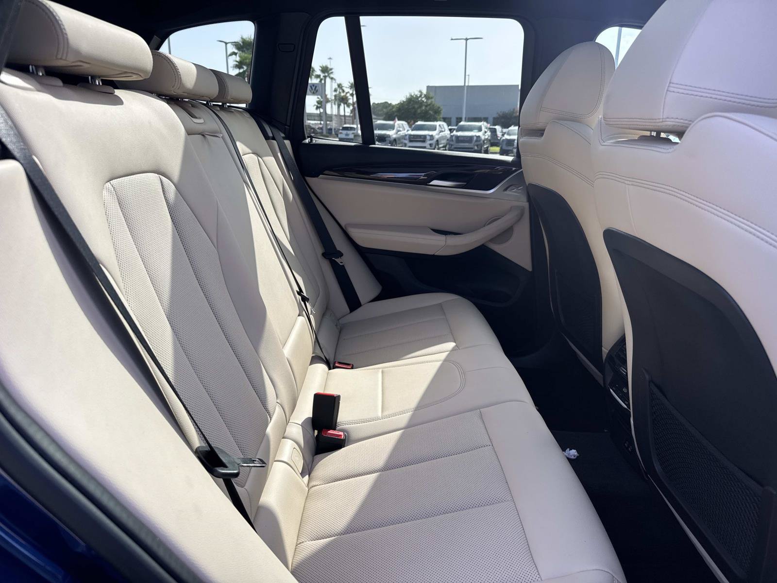 Used 2023 BMW X3 sDrive30i w/ Premium Package w/ZPA RWD image 11