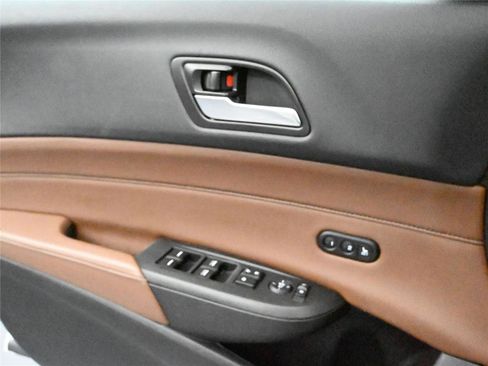 Used 2021 Acura ILX w/ Premium Package image 6