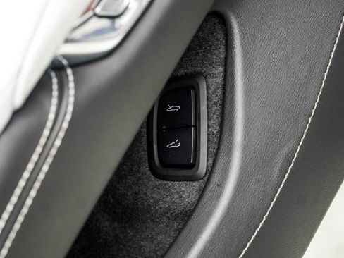 Used 2022 Chevrolet Corvette Stingray image 40