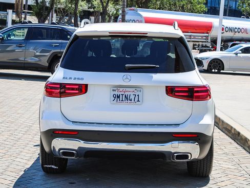 Used 2024 Mercedes-Benz GLB 250 image 8