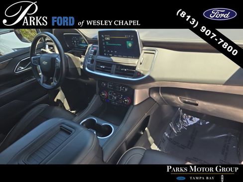 Used 2024 Chevrolet Suburban Premier AWD/4WD image 10