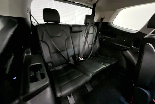 Used 2025 Kia Telluride S AWD/4WD image 33