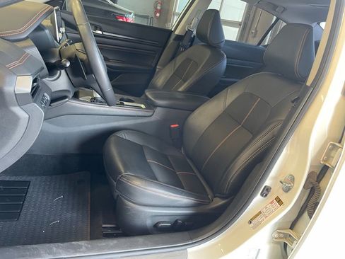 Certified 2022 Nissan Altima 2.0 SR FWD image 11