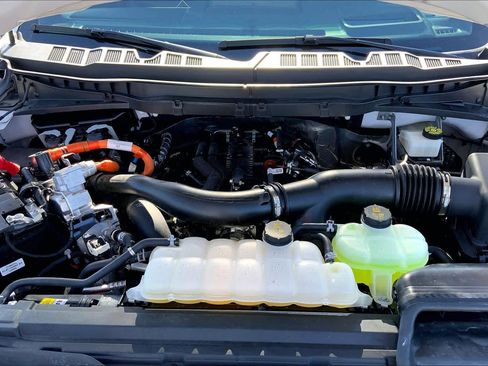 Used 2024 Ford F150 Platinum w/ Equipment Group 702A High image 32