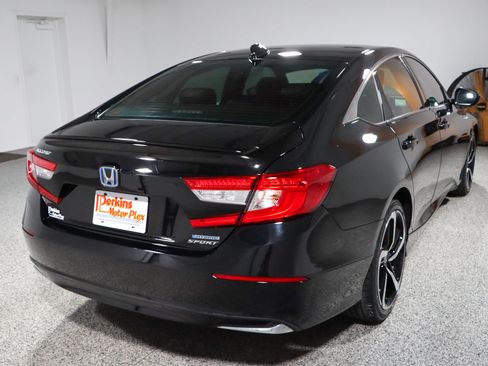 Used 2022 Honda Accord Sport image 7