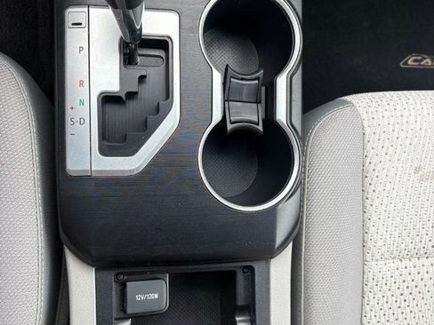 Used 2012 Toyota Camry LE FWD image 17