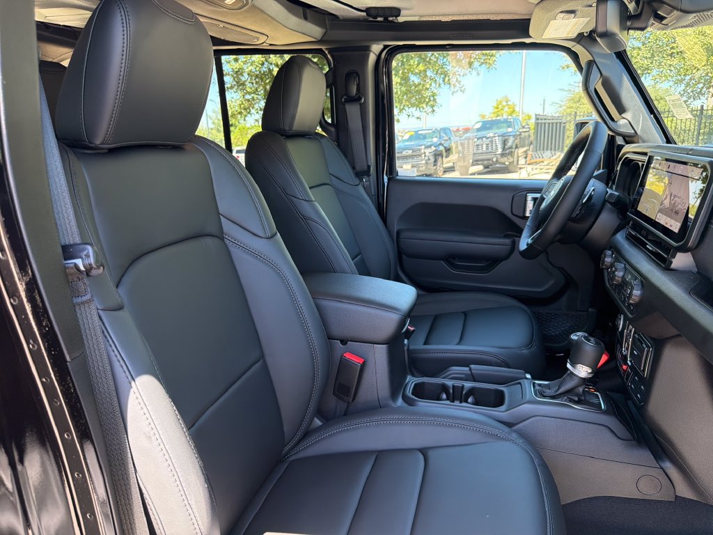 New 2026 Jeep Wrangler Unlimited Rubicon 392 AWD/4WD image 36