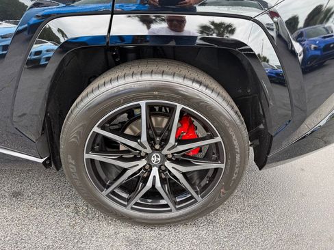 Used 2026 Toyota RAV4 AWD Plug-in Hybrid image 40