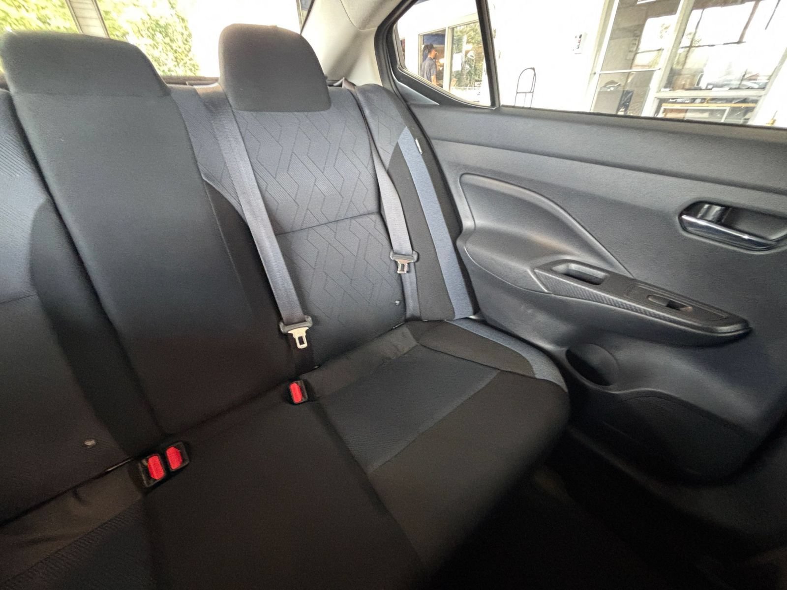 Used 2025 Nissan Versa SV FWD image 35
